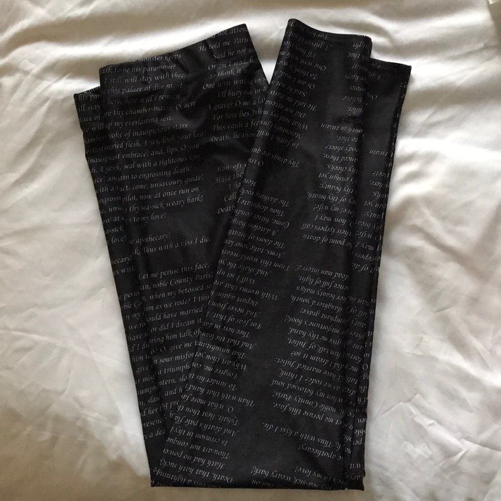BlackMilk Romeo & Juliet Leggings